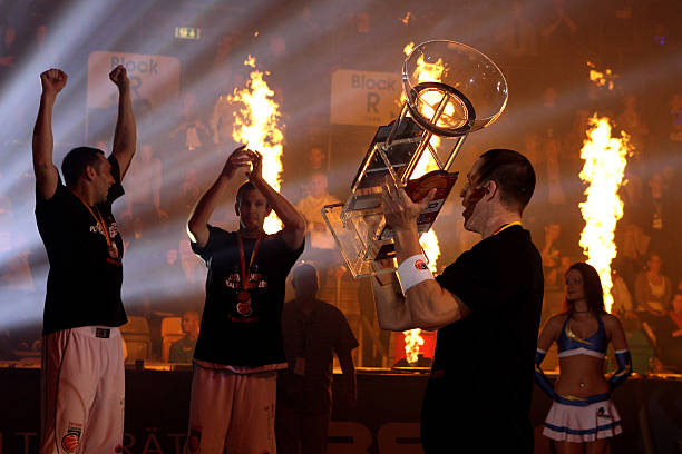 到更好的策 到更好的策